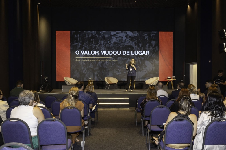 Fórum APCM debate humanidades, gestão e desafios da Comunicação e do empreendedorismo
